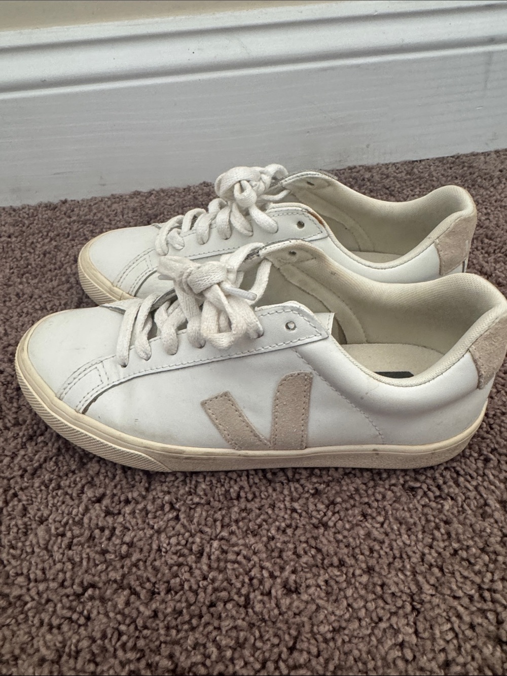 VEJA Campo Sneakers